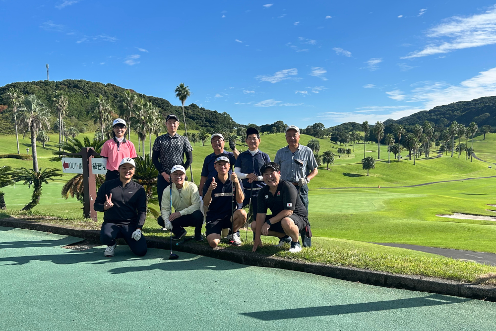 ゴルフコンペ集合写真