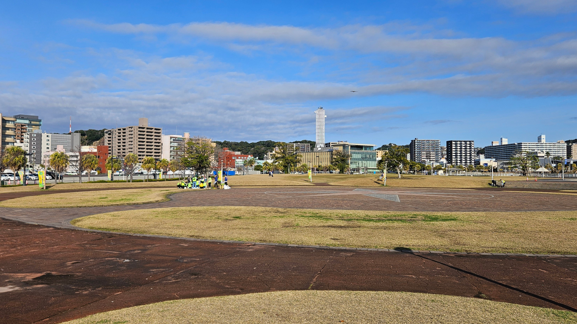 道守ボランティア清掃の様子